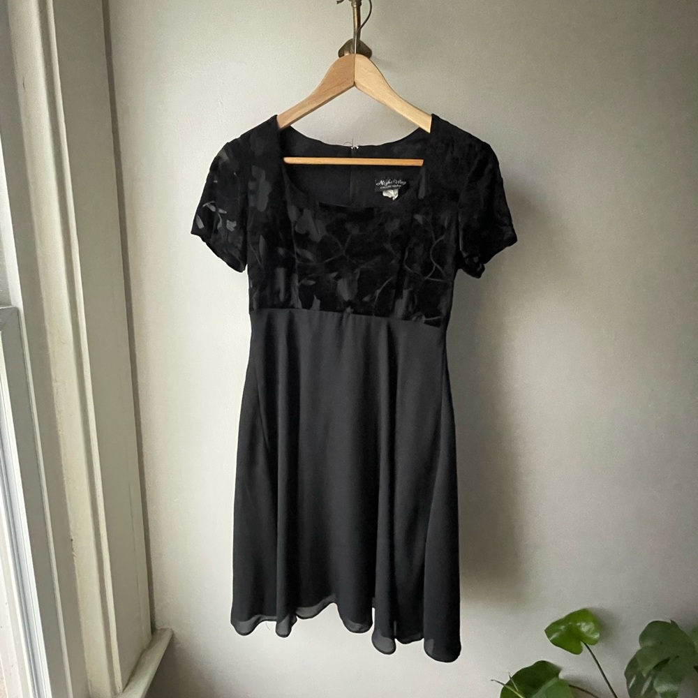 Vintage NIGHT WAYS COLLECTION #90s Black Velvet Burnout Floral Babydoll Dress